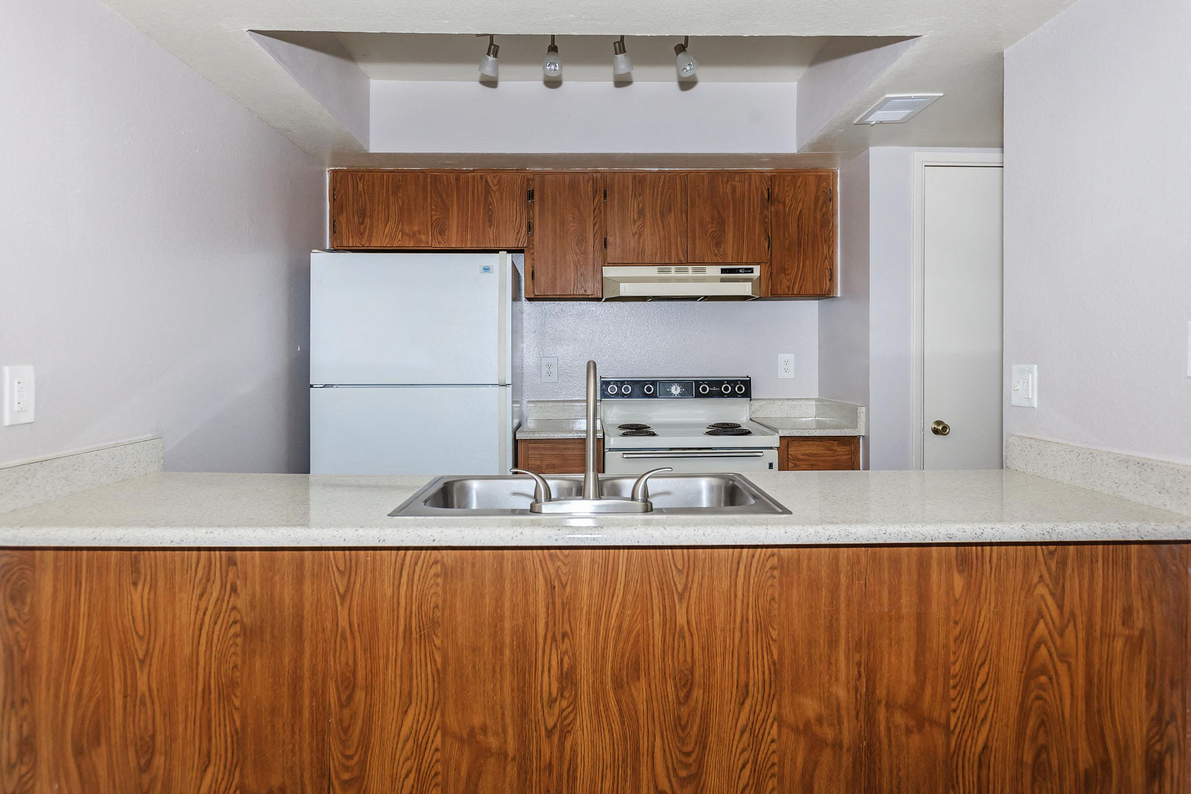 Park Terrace Apartments photo 2